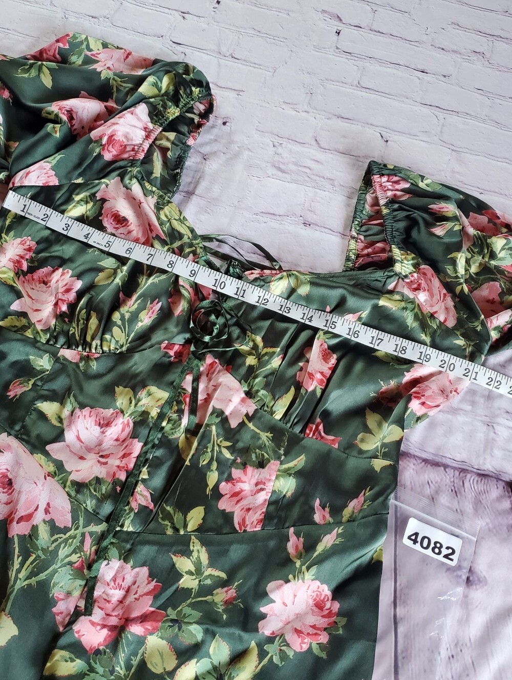 ASOS Design Curve Satin Te Jumpsuit Green Floral Wide-leg Lace-up Back Boho 18 - Picture 11 of 16